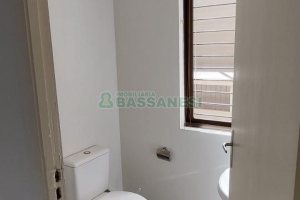 Loja com 260m², no bairro Centro em Caxias do Sul para Alugar