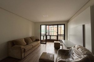 Apartamento com 106m², 3 dormitórios, 2 vagas, no bairro São Pelegrino em Caxias do Sul para Alugar