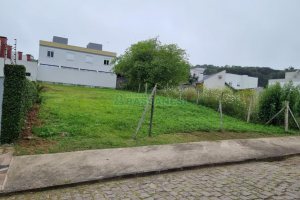 Terreno com 360m², no bairro Ana Rech em Caxias do Sul para Comprar