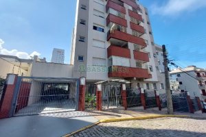 Apto Mobiliado com 82m², 2 dormitórios, 2 vagas, no bairro Panazzolo em Caxias do Sul para Comprar