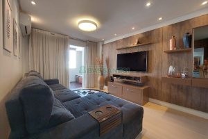 Apto Mobiliado com 82m², 2 dormitórios, 2 vagas, no bairro Panazzolo em Caxias do Sul para Comprar