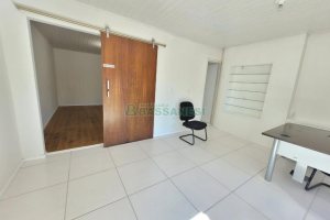 Sala com 60m², no bairro Sagrada Família em Caxias do Sul para Alugar