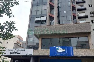 Sala com 42m², no bairro Centro em Caxias do Sul para Alugar