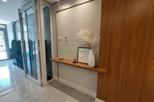 Apartamento com 79m², 2 dormitórios, 2 vagas, no bairro Panazzolo em Caxias do Sul para Alugar