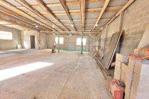 Pavilhão com 144m², no bairro Esplanada em Caxias do Sul para Alugar