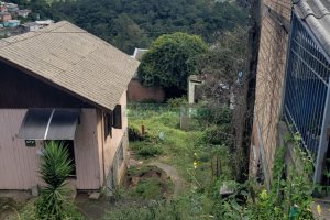 Casa com 72m², 3 dormitórios, no bairro Tijuca em Caxias do Sul para Comprar