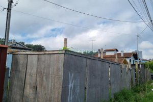Terreno com 360m², no bairro Desvio Rizzo em Caxias do Sul para Comprar