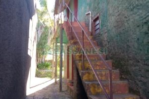 Casa com 132m², 3 dormitórios, 1 vaga, no bairro Medianeira em Caxias do Sul para Comprar