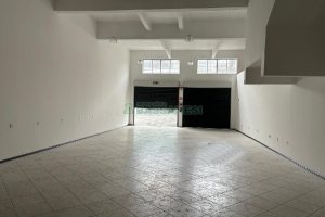 Loja com 450m², no bairro Lourdes em Caxias do Sul para Alugar