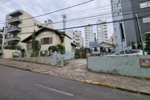 Casa com 200m², 3 dormitórios, no bairro Exposição em Caxias do Sul para Comprar