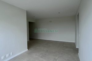 Apartamento com 100m², 3 dormitórios, 2 vagas, no bairro Panazzolo em Caxias do Sul para Comprar