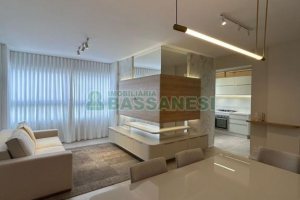 Apartamento com 100m², 3 dormitórios, 2 vagas, no bairro Panazzolo em Caxias do Sul para Comprar