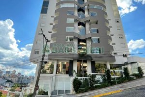 Apartamento com 267m², 2 dormitórios, 3 vagas, no bairro Jardim América em Caxias do Sul para Comprar