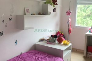 Apto Mobiliado com 112m², 2 dormitórios, 2 vagas, no bairro Cinqüentenário em Caxias do Sul para Comprar