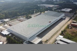 Pavilhão com 20000m², no bairro Centro em Caxias do Sul para Alugar