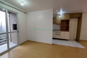 Apartamento com 60m², 2 dormitórios, 1 vaga, no bairro Planalto em Caxias do Sul para Alugar