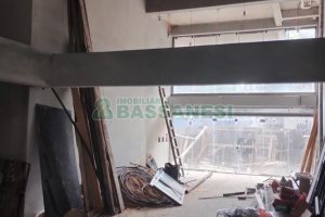 Loja com 160m², 1 vaga, no bairro Exposição em Caxias do Sul para Alugar