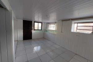 Casa com 54m², 2 dormitórios, no bairro Cinqüentenário em Caxias do Sul para Alugar