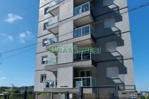 Apartamento com 45m², 2 dormitórios, 1 vaga, no bairro São Luiz em Caxias do Sul para Comprar
