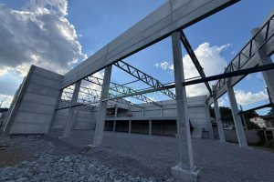 Loja com 1000m², no bairro São José em Caxias do Sul para Alugar