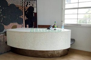 Casa Comercial com 240m², no bairro Nossa Senhora de Lourdes em Caxias do Sul para Comprar