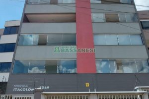 Apto Mobiliado com 52m², 2 dormitórios, 1 vaga, no bairro Treviso em Caxias do Sul para Alugar