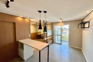 Apto Mobiliado com 42m², 1 dormitório, 1 vaga, no bairro Lourdes em Caxias do Sul para Alugar