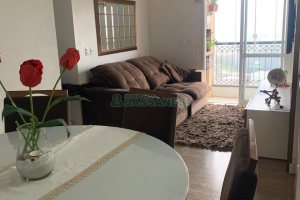 Apartamento com 72m², 3 dormitórios, 1 vaga, no bairro Santa Catarina em Caxias do Sul para Comprar