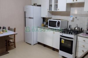 Casa com 228m², 3 dormitórios, 2 vagas, no bairro Panazzolo em Caxias do Sul para Comprar