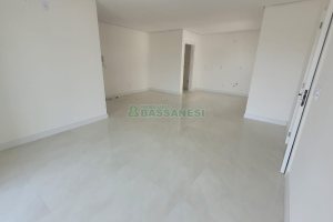Apartamento com 149m², 3 dormitórios, 2 vagas, no bairro Altos do Seminario em Caxias do Sul para Comprar