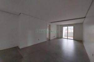 Apartamento com 101m², 3 dormitórios, 2 vagas, no bairro Universitário em Caxias do Sul para Comprar