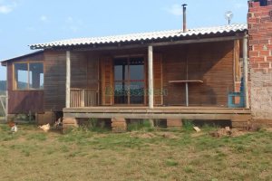 Chácara com 100m², 3 dormitórios, no bairro Criúva em Caxias do Sul para Comprar