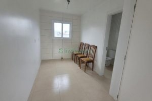 Sobrado com 82m², 2 dormitórios, 2 vagas, no bairro Nossa Senhora das Graças em Caxias do Sul para Alugar ou Comprar