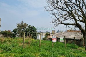 Terreno com 378m², no bairro Santa Lúcia em Caxias do Sul para Comprar