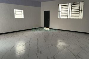 Estacionamento com 256m², no bairro Centro em Caxias do Sul para Alugar