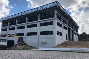 Pavilhão com 1492m², no bairro São Cristóvão em Caxias do Sul para Alugar