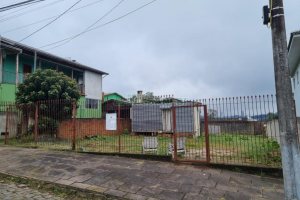 Terreno com 361m², no bairro Santa Lúcia em Caxias do Sul para Comprar