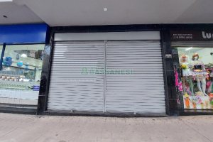 Loja com 150m², no bairro São Pelegrino em Caxias do Sul para Alugar