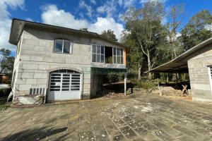 Casa com 120m², 3 dormitórios, 1 vaga, no bairro Cruzeiro em Caxias do Sul para Comprar