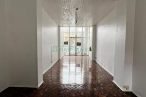 Loja com 310m², 6 vagas, no bairro Centro em Caxias do Sul para Alugar