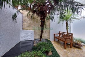 Apto Mobiliado com 393m², 5 dormitórios, 4 vagas, no bairro São Pelegrino em Caxias do Sul para Alugar