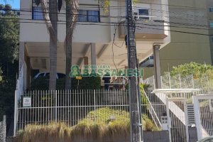 Apartamento com 90m², 3 dormitórios, 2 vagas, no bairro Colina Sorriso em Caxias do Sul para Comprar