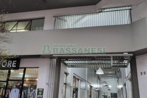 Loja com 60m², no bairro Centro em Caxias do Sul para Comprar