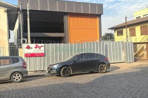 Pavilhão com 280m², no bairro São José em Caxias do Sul para Alugar