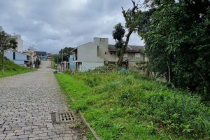 Terreno com 394m², no bairro Vila Verde em Caxias do Sul para Comprar