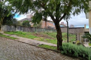 Terreno com 448m², no bairro Jardim América em Caxias do Sul para Comprar