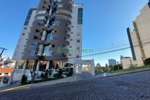 Apartamento com 81m², 2 dormitórios, 2 vagas, no bairro Jardim América em Caxias do Sul para Comprar