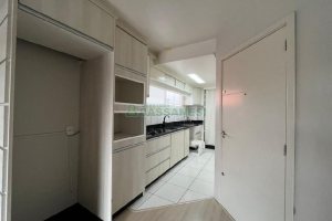 Apartamento com 50m², 2 dormitórios, 1 vaga, no bairro Bela Vista em Caxias do Sul para Alugar