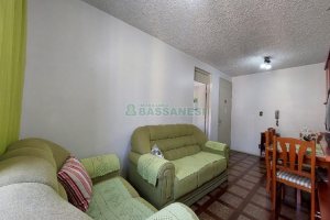 Apto Mobiliado com 54m², 2 dormitórios, no bairro Santa Catarina em Caxias do Sul para Alugar