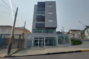 Loja com 100m², no bairro Sagrada Família em Caxias do Sul para Alugar